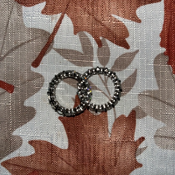 2 Lab Grown Diamond Rings - Picture 2 of 5